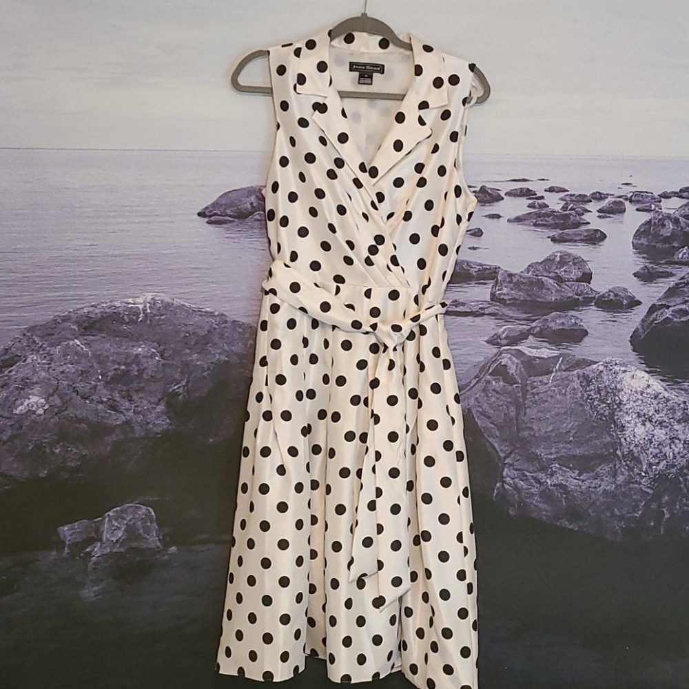 Jessica Howard dress size 12